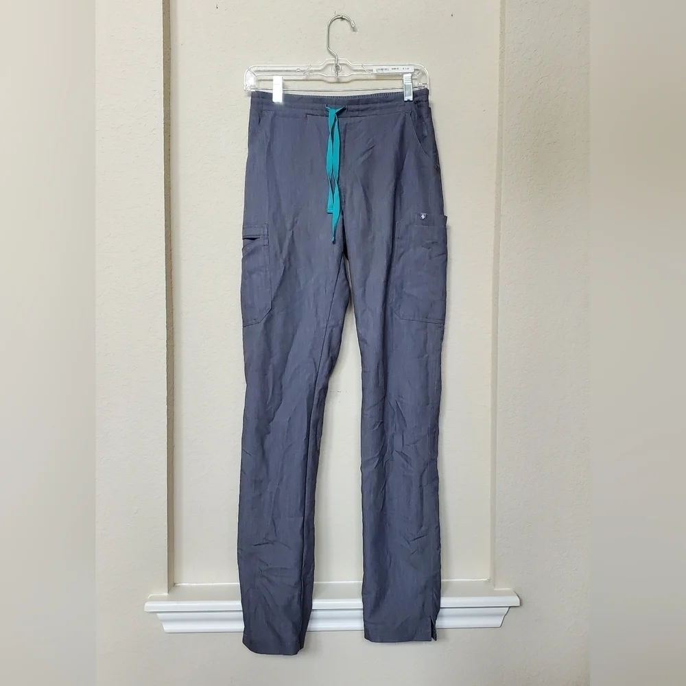 Figs Straight Leg Scrub Pants. Size XS - Picture 1 of 8